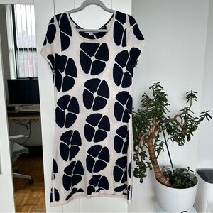 Boden Navy and Cream Sweater Midi Dress with Retro Floral Pattern
